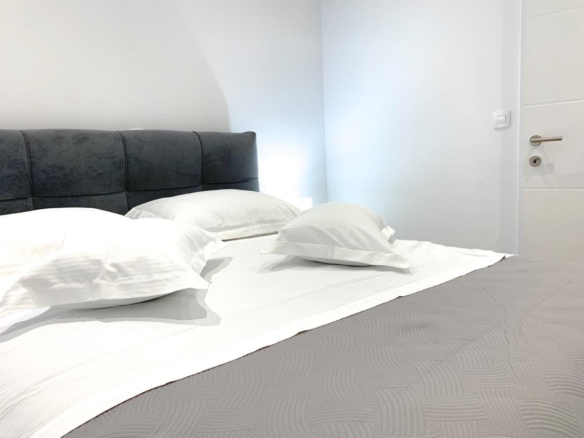 G Apartment ポドストラナ エクステリア 写真